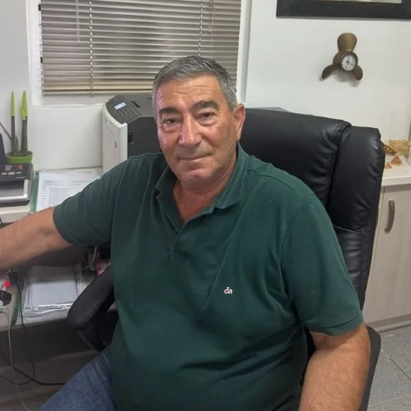 Εμμανουήλ Χαραλάμπους